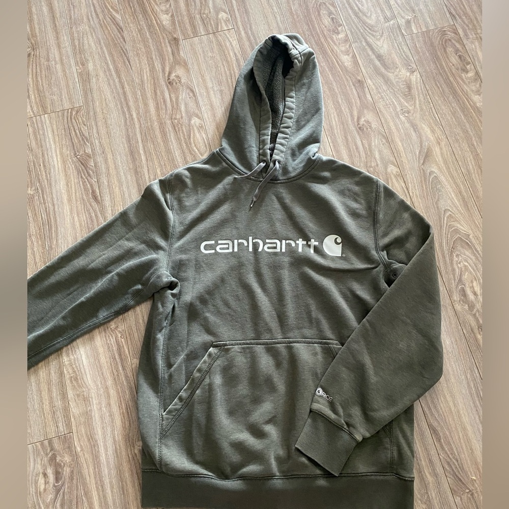 Women’s Carhartt hoodie